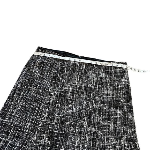 REITMANS Grey Tweed High Waisted Trumpet Knee Length Skirt 15 - Picture 5 of 8